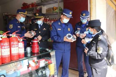 筑牢消防安全“防護網(wǎng)” 曲靖消防在行動與消防器材銷售服務(wù)